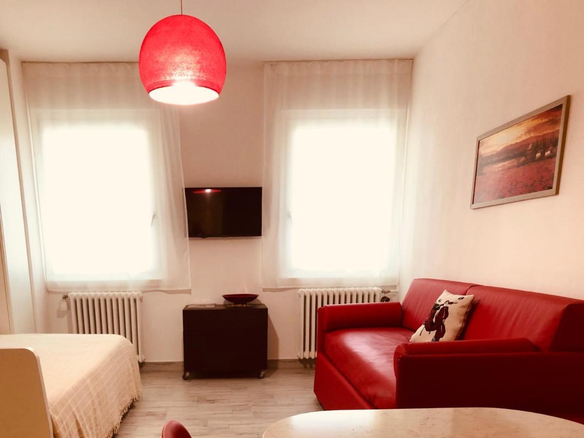 Gloria Apartment