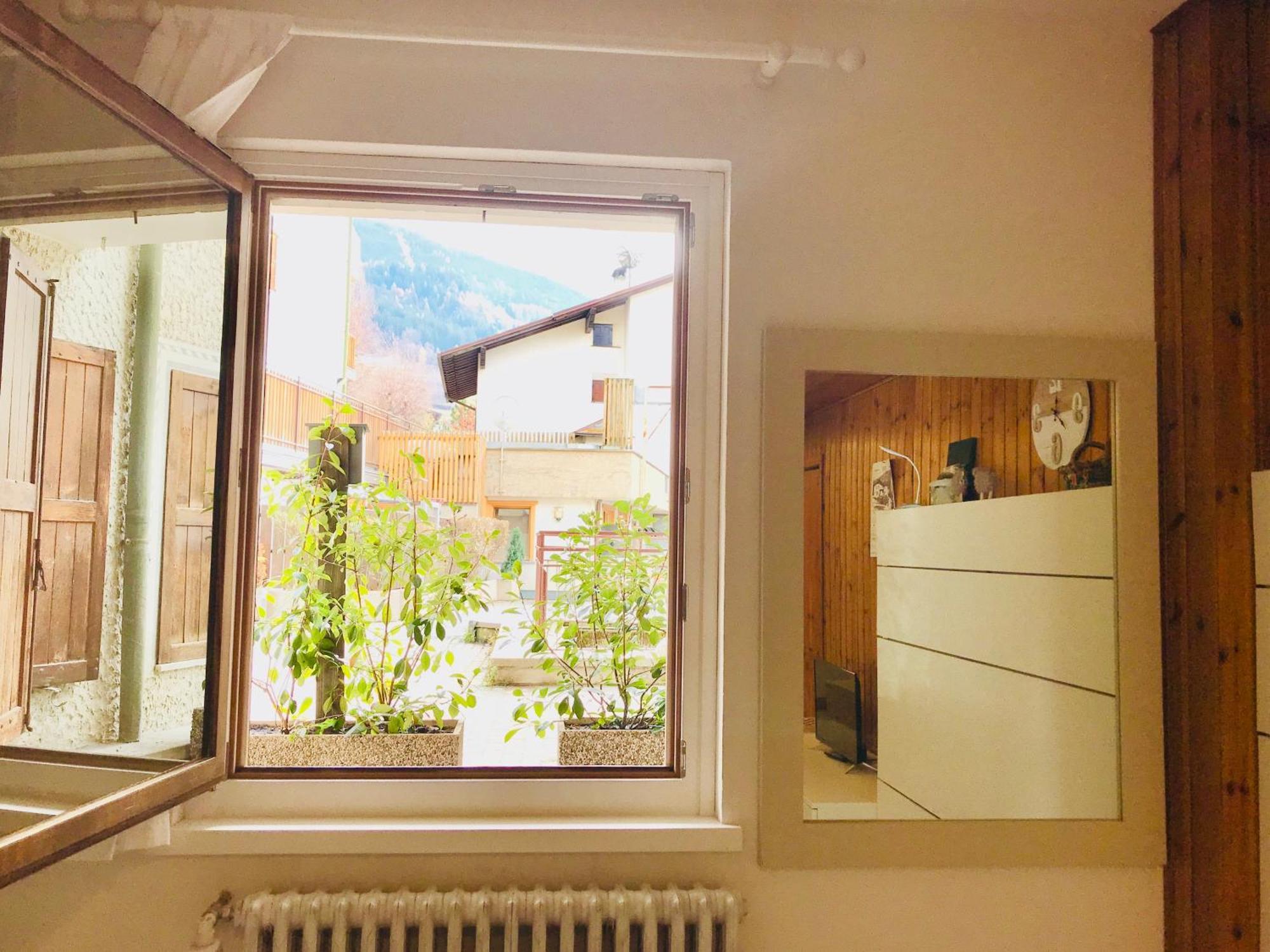 Gloria Apartment